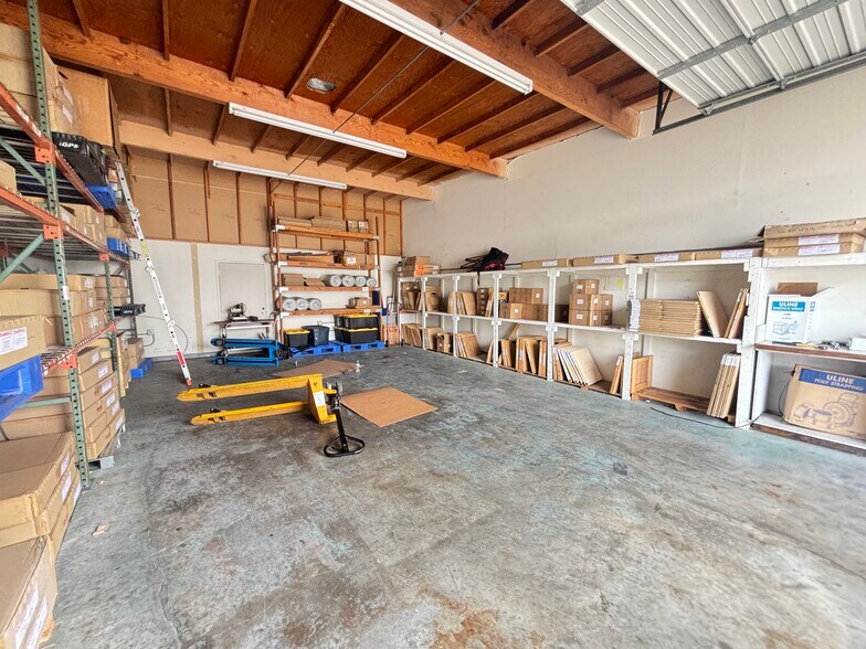 More Photos Of 200 Valley Dr, Brisbane Light Manufacturing For Sale