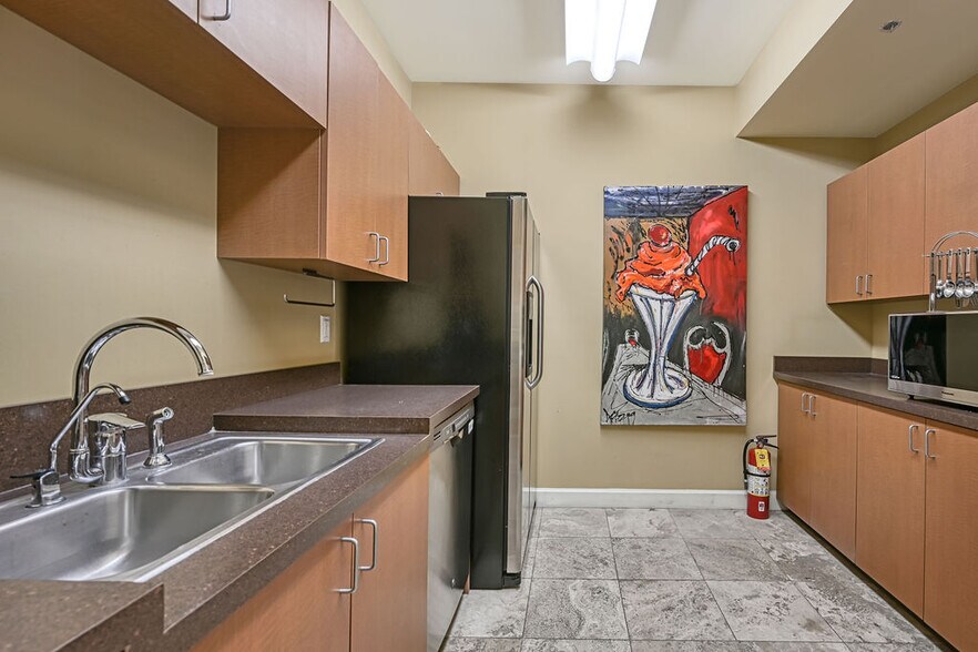 More Photos Of 6831 E 5th Ave, Scottsdale Office For Lease