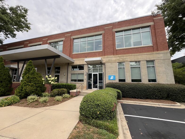 More Photos Of 2459 Wilkinson Blvd, Charlotte Loft Creative Space For Lease