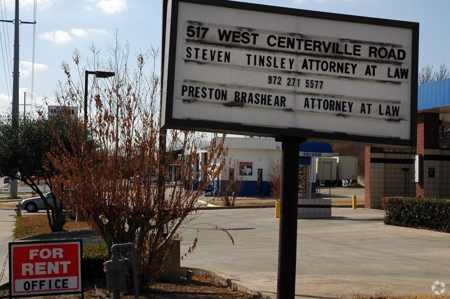 More Photos Of 517 W Centerville Rd, Garland Medical For Lease