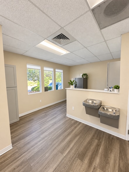 More Photos Of 2230 S Fraser St, Aurora Medical For Sale