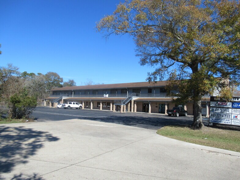 More Photos Of 812 W Dallas St, Conroe Medical For Lease