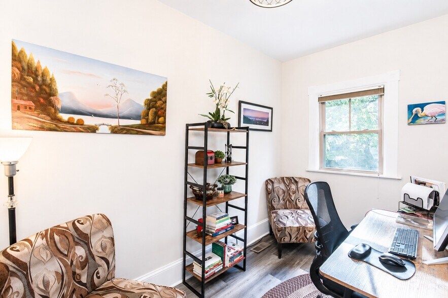 More Photos Of 264 Haywood Rd, Asheville Medical For Sale