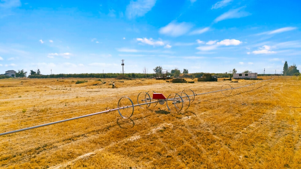 More Photos Of Tieton Drive, Yakima Land For Sale