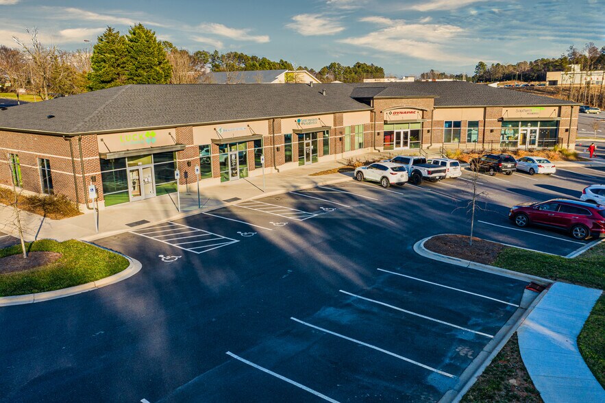 More Photos Of 342 Patricia Ln, Fort Mill Medical For Lease