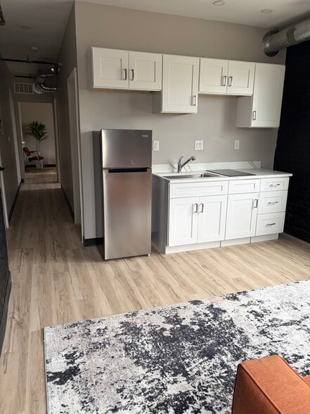 More Photos Of 30 E Philadelphia St, Detroit Apartments For Sale