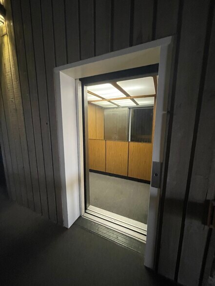 More Photos Of 3003 Knight St, Shreveport Medical For Sale