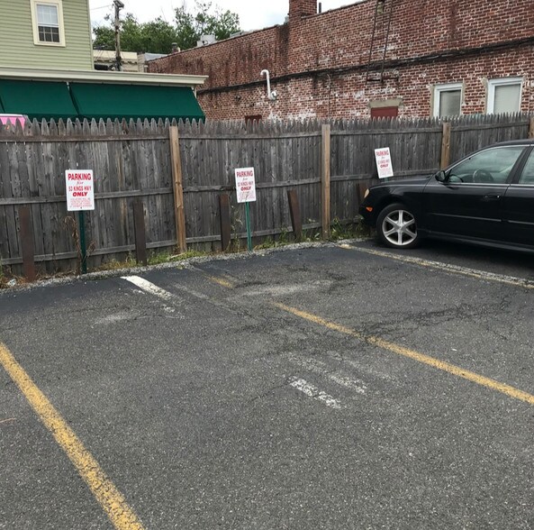 More Photos Of 53 E Kings Hwy, Haddonfield Storefront For Lease