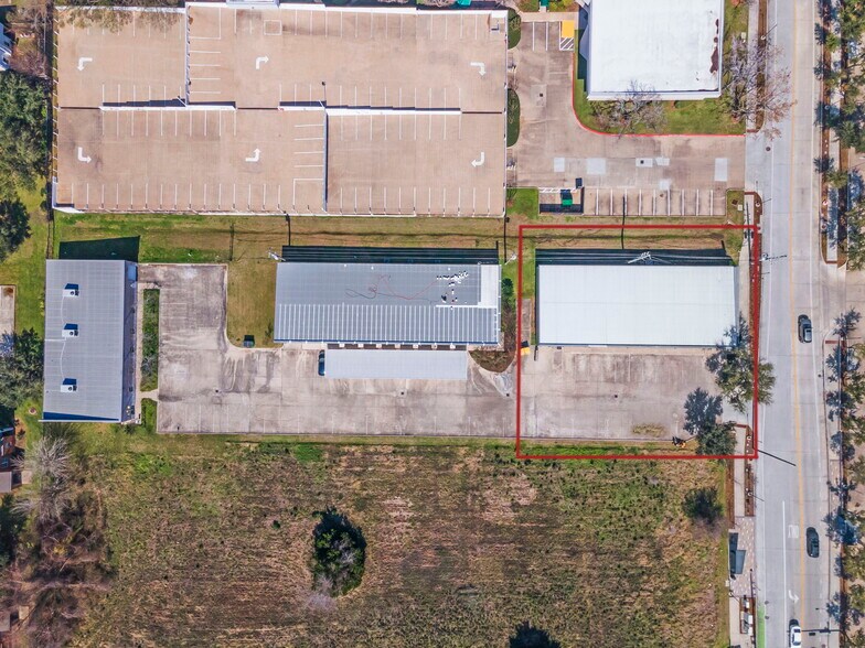 More Photos Of 3664 Walnut Bend Ln, Houston Office For Lease