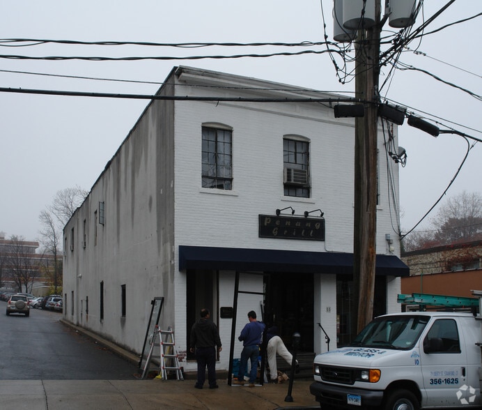 More Photos Of 55 Lewis St, Greenwich Storefront Retail Office For Lease