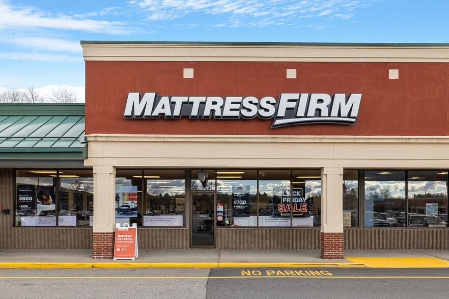 More Photos Of 459 West St, Keene Unknown For Lease