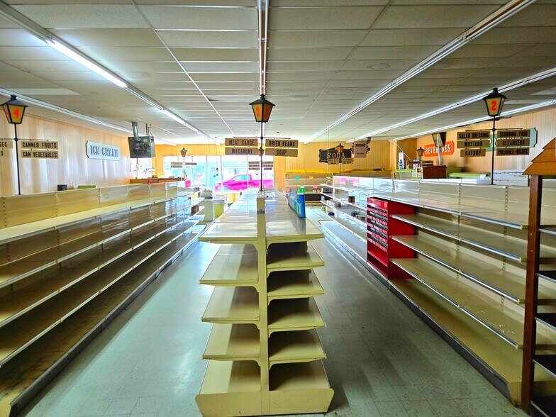 More Photos Of 24 W Main St, Mohawk Convenience Store For Sale