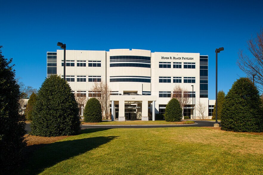 More Photos Of 1650 Skylyn Dr, Spartanburg Medical For Lease