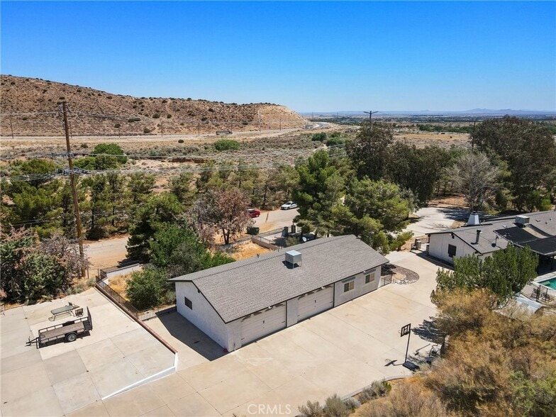More Photos Of 712 W Avenue R8, Palmdale Industrial For Lease
