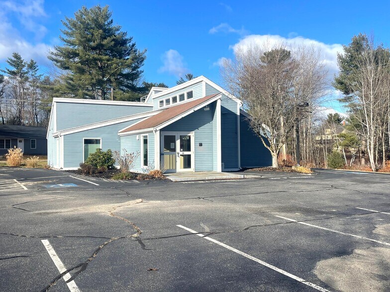 More Photos Of 1278 Roosevelt Trl, Raymond Freestanding For Lease