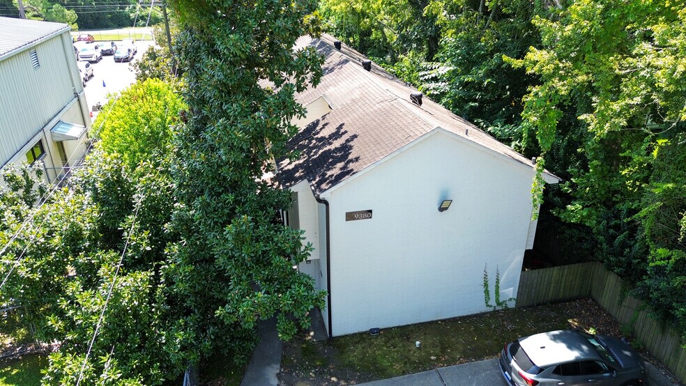 More Photos Of 9384 Fox Run Ave, Baton Rouge Apartments For Sale