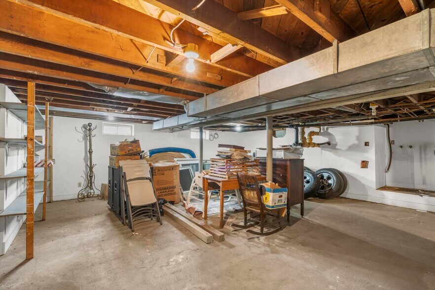 More Photos Of 128 Saltonstall Pky, East Haven Medical For Sale