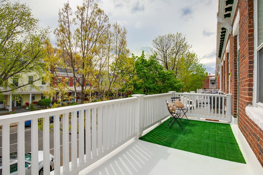 More Photos Of 2700 W Main St, Richmond Apartments For Sale