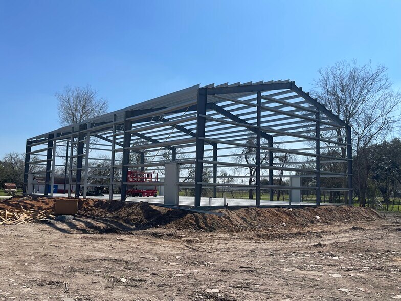 More Photos Of 1212 Cottonwood Church Rd, Rosenberg Warehouse For Lease