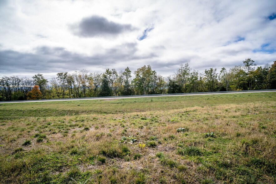 More Photos Of tbd White Hill Road, Staunton General Retail For Lease