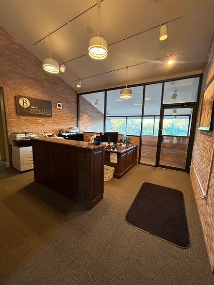 More Photos Of 810 Downingtown Pike, West Chester Office For Sale