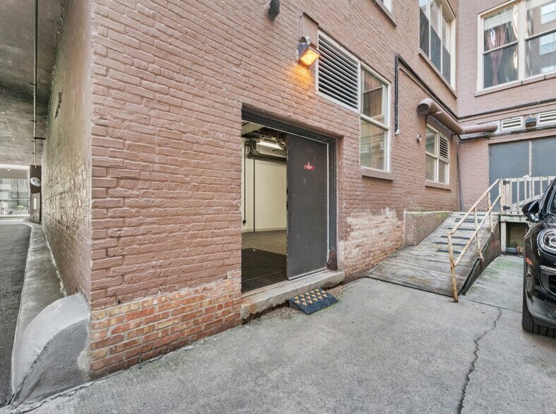 More Photos Of 540 N Lake Shore Dr, Chicago Apartments For Lease