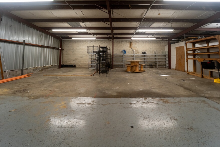 More Photos Of 78 Masters Dr, Saint Augustine Warehouse For Lease