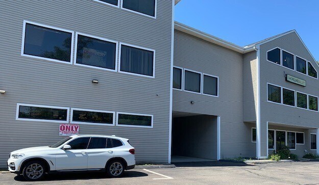 More Photos Of 1795 Boston Post Rd, Guilford Office For Sale