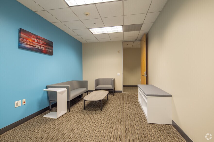 More Photos Of 400 Continental Blvd, El Segundo Office For Lease