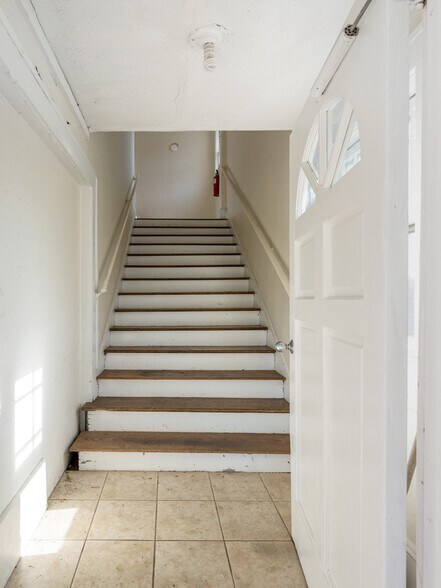 More Photos Of 891 Haywood Rd, Asheville Apartments For Sale