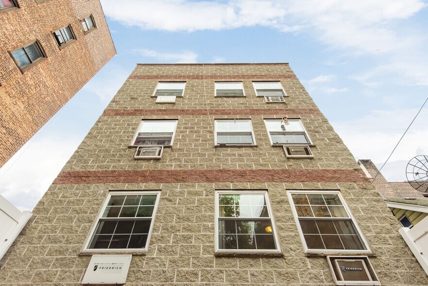 More Photos Of 253 E 206th St, Bronx Apartments For Sale