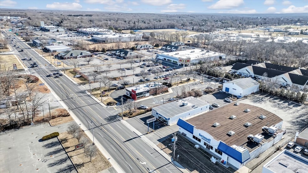 More Photos Of 1179 Old Country CR-58 Rd, Riverhead Showroom For Sale