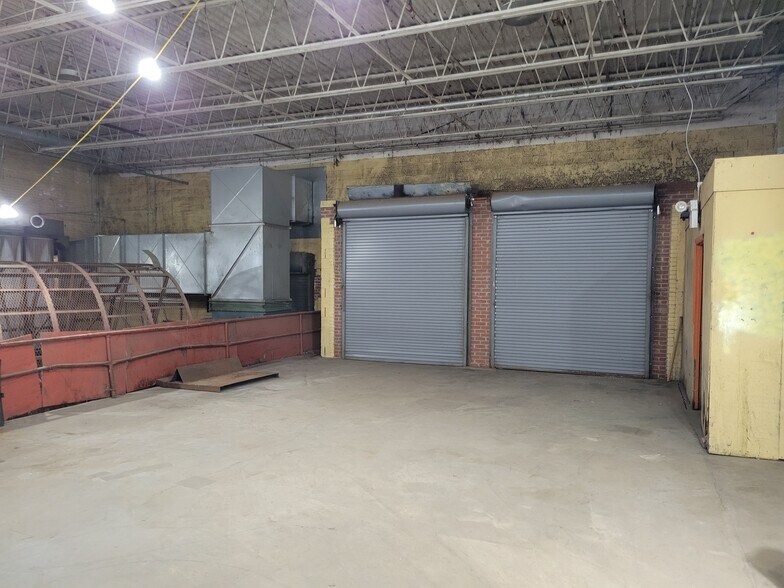 More Photos Of 501 N Mountain St, Cherryville Industrial For Sale