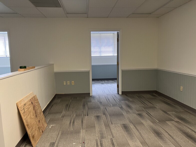 More Photos Of 1425 Liberty Rd, Eldersburg Office For Lease