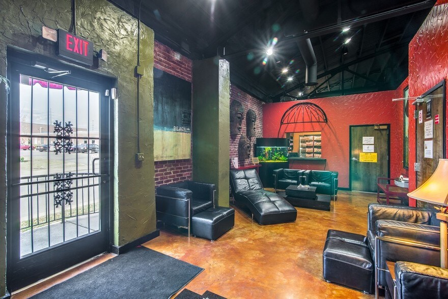 More Photos Of 1829 Jo Johnston Ave, Nashville Medical For Lease