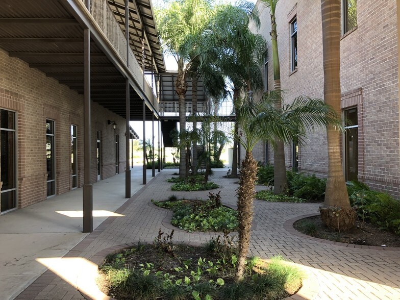 More Photos Of 4101 S Shary Rd, Mission Office For Lease