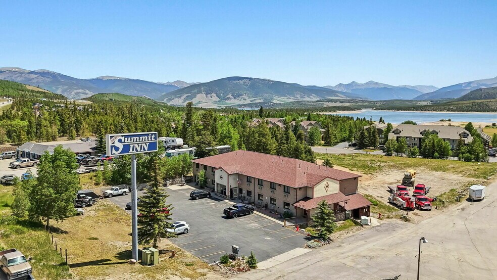Primary Photo Of 205 Beaver Lodge Rd, Frisco Hotel For Sale