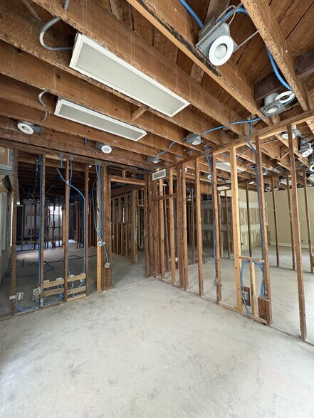More Photos Of 19 E Central Blvd, Orlando Office For Sale