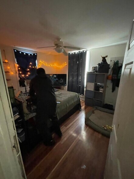 More Photos Of 128 S Market St, Frederick Apartments For Sale