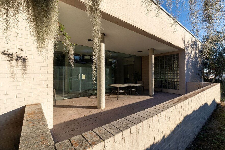 More Photos Of 909 Market St, Wilmington Office For Lease