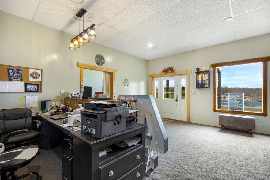 More Photos Of 4876 Highway 52, Stover Manufacturing For Sale