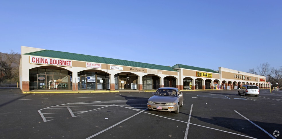 Primary Photo Of 321 Brown's Ferry Rd, Chattanooga General Retail For Lease