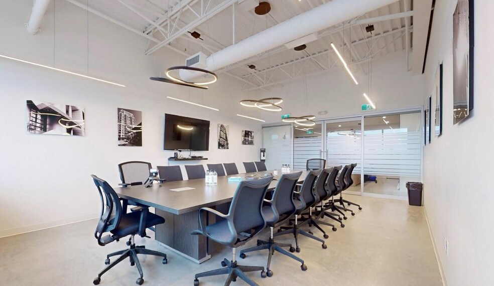 More Photos Of 2875 14th Av, Markham Office For Sale