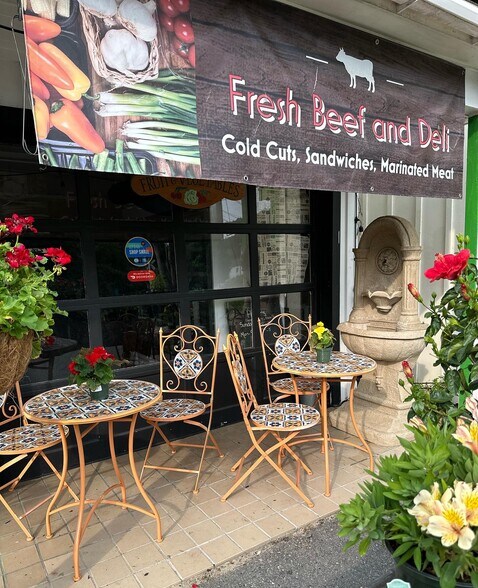 More Photos Of 3 Plain Rd, Westford Garden Center For Sale