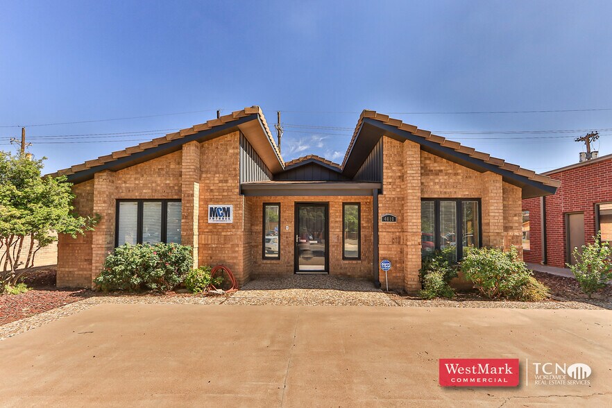 More Photos Of 4010 21st St, Lubbock Office For Lease