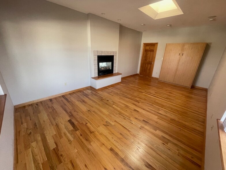 More Photos Of 2970 S Tejon St, Englewood Warehouse For Sale