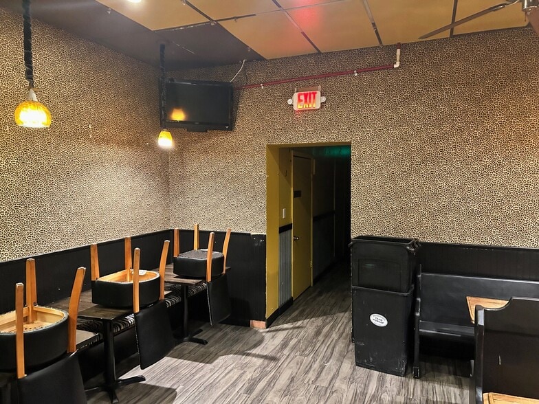 More Photos Of 2907-2911 Odonnell St, Baltimore Restaurant For Lease