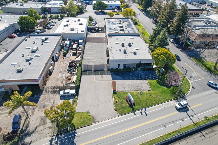 More Photos Of 1160 Mountain View Alviso Rd, Sunnyvale Office For Lease