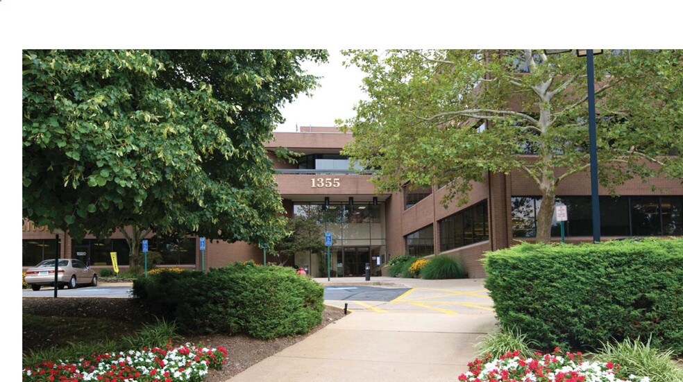 More Photos Of 1355 Beverly Rd, McLean Office For Lease