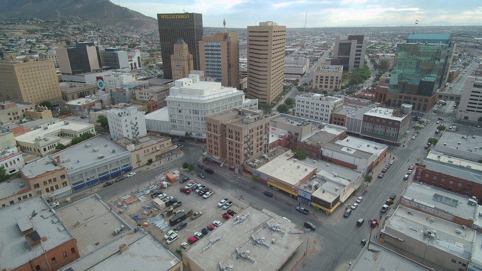 More Photos Of 112-122 S Mesa St, El Paso Storefront For Lease